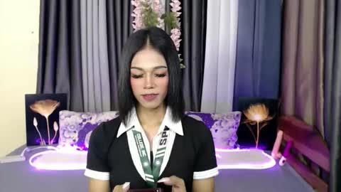 urlovely_jemma online show from 06.11.26