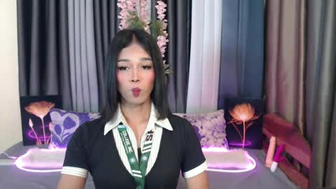 urlovely_jemma online show from 07.09.26