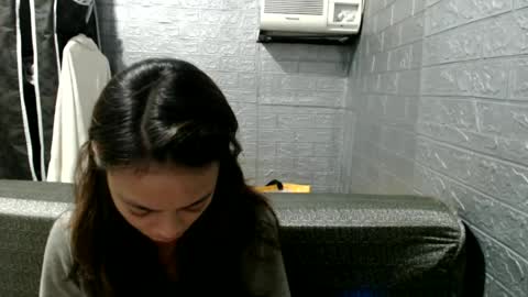 Snapshot of urlovely_yang03 chatting on 06.23.26 juliana online show from 06.23.26