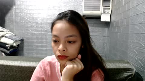 Snapshot of urlovely_yang03 chatting on 07.20.26 juliana online show from 07.20.26