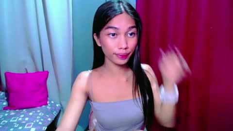 urloverjasmine_xx online show from 07.08.26