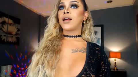 UrMajestyTyra online show from 09.15.25