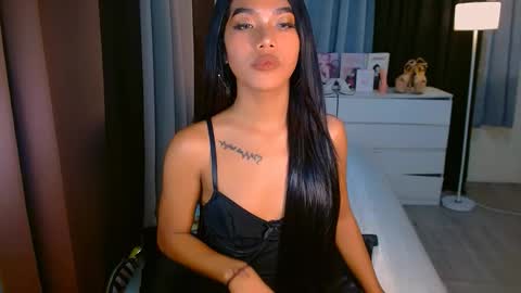 ur fave sanya online show from 03.21.26