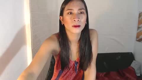 Snapshot of urnaughty_navea18 chatting on 02.21.25 Navea online show from 02.21.25