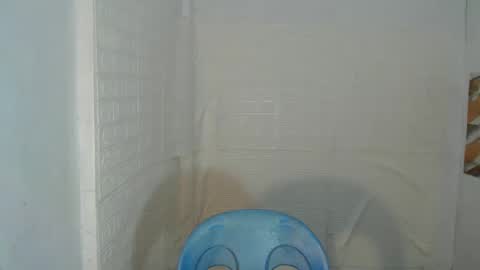 Snapshot of urnaughty_navea18 chatting on 03.01.25 Navea online show from 03.01.25