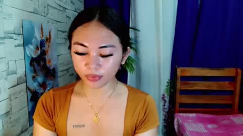 Snapshot of urpinay_girl01 chatting on 06.11.26 Ms Ayesha online show from 06.11.26