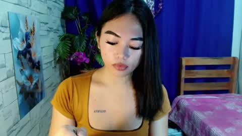 Snapshot of urpinay_girl01 chatting on 07.15.26 Ms Ayesha online show from 07.15.26