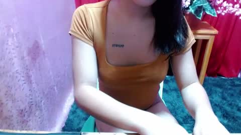 Snapshot of urpinay_girl01 chatting on 07.26.26 Ms Ayesha online show from 07.26.26