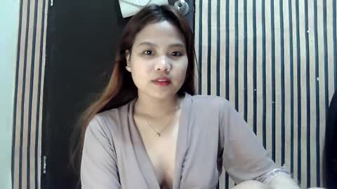 Snapshot of urpinaycutie chatting on 01.02.25 urpinaycutie online show from 01.02.25