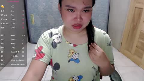 Snapshot of urpinayslutxxx chatting on 10.30.25 Jane online show from 10.30.25