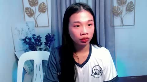 JUST CALL ME LLANA online show from 11.13.25