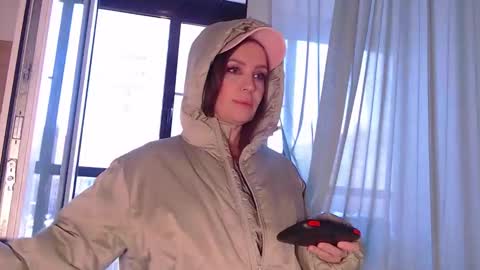 Silvia online show from 04.10.26