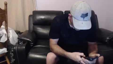 Snapshot of urslav75 chatting on 09.21.25 urslav75 online show from 09.21.25