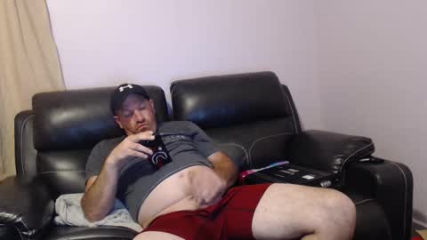 Snapshot of urslav75 chatting on 11.01.25 urslav75 online show from 11.01.25