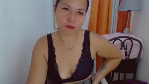 urslut_jimiely69 online show from 07.12.26