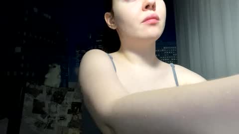 Snapshot of ursoulandheart chatting on 11.10.25 Hannah online show from 11.10.25