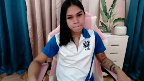 ursweet_zeviixx online show from 02.08.25