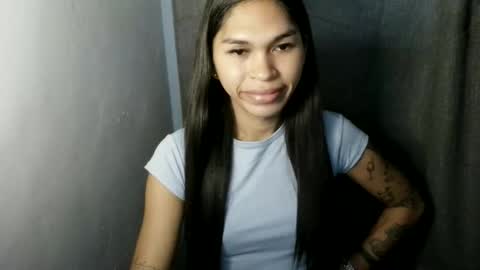 Snapshot of ursweet_zeviixx chatting on 05.27.26 ursweet_zeviixx online show from 05.27.26
