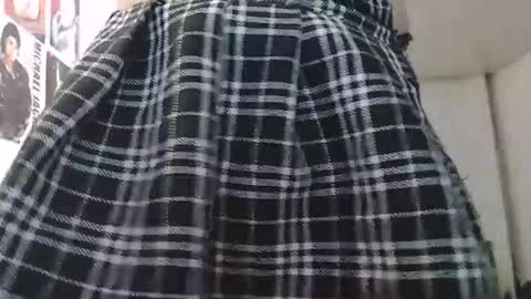 Snapshot of ursweetclassygirl chatting on 10.17.25 Ursweetclassygirl online show from 10.17.25