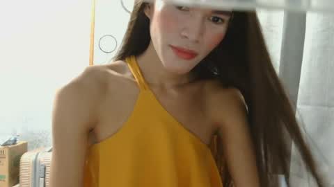 Snapshot of urtrans_sheenlyn chatting on 06.29.26 urtrans_sheenlyn online show from 06.29.26