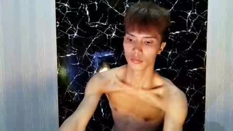 Snapshot of urtwink_jm chatting on 05.21.26 mark online show from 05.21.26