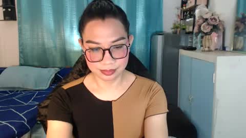 Snapshot of urwetasianprincessxx chatting on 07.08.26 Ashley Kate Mateo Gray online show from 07.08.26
