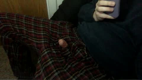 Snapshot of usernames_suq chatting on 11.19.25 usernames_suq online show from 11.19.25