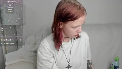 Snapshot of ustic_1 chatting on 04.25.26 Haven online show from 04.25.26