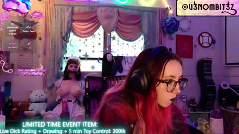 Snapshot of v3nombit3z chatting on 07.31.26 Holly 3 online show from 07.31.26