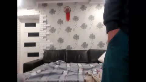 v646917 online show from 02.16.25