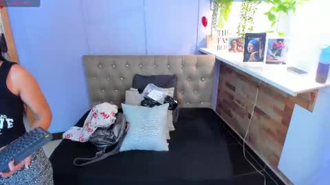 Vaiolet Harris online show from 07.19.26