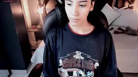 Vaioleth online show from 02.16.26