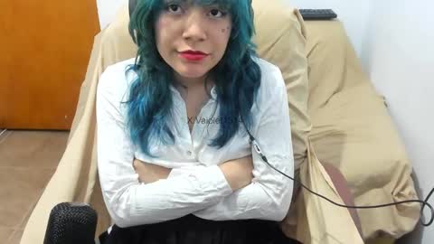 Vaiolet1314 online show from 10.10.25
