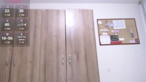 Valeria online show from 09.22.25