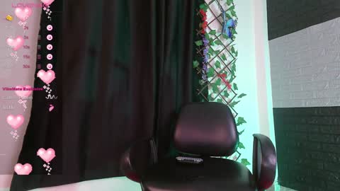 Snapshot of vale_bunny chatting on 12.05.24 Valery online show from 12.05.24