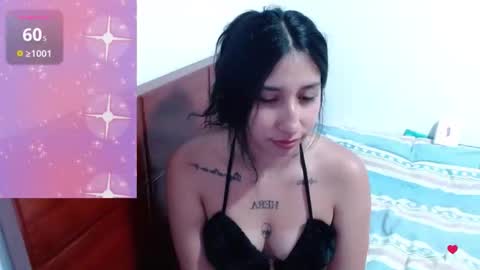 Snapshot of valen_tina33 chatting on 06.06.26 Valentina online show from 06.06.26