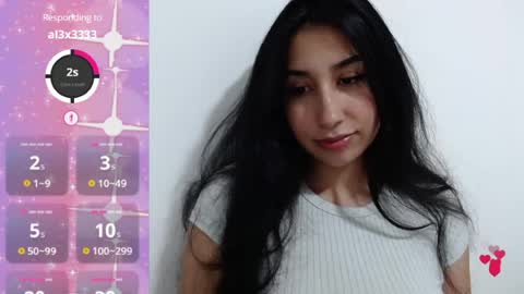 Snapshot of valen_tina33 chatting on 07.16.26 Valentina online show from 07.16.26