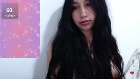 Snapshot of valen_tina33 chatting on 07.18.26 Valentina online show from 07.18.26