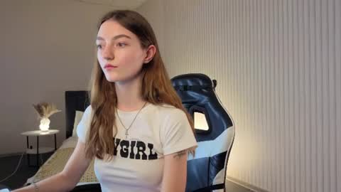 Nora online show from 08.05.26