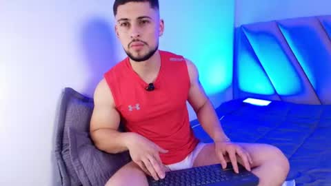 Snapshot of valenssio_moretti chatting on 06.10.26 valenssio_moretti online show from 06.10.26