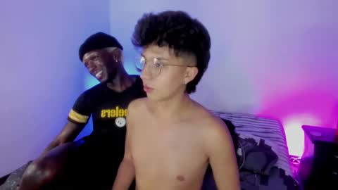   Valentin  independent Cam Boy     online show from 02.21.25