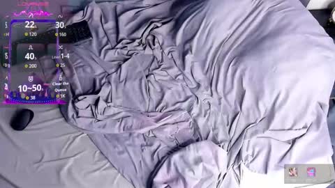 Valentin0 online show from 11.25.25