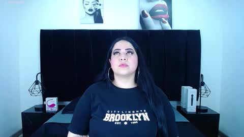 Snapshot of valentina_fox01_ chatting on 02.11.26 Valentina online show from 02.11.26