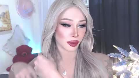 Amanda online show from 04.14.26