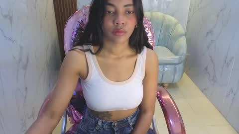 Snapshot of valentina_gomez_s chatting on 06.03.26 Valentina online show from 06.03.26