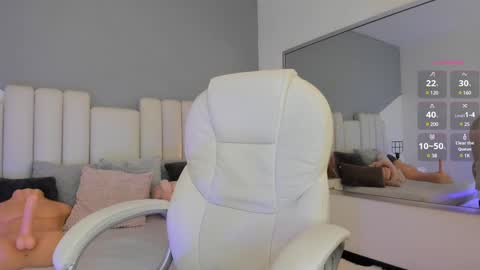 VALENTINA  online show from 12.11.24