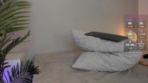 VALENTINA  online show from 09.30.25