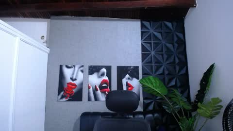 Valentina  online show from 03.31.26