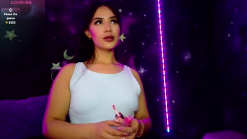 valentinarojass_ online show from 04.15.26