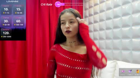 Snapshot of valentinasu chatting on 12.30.24 Valentina online show from 12.30.24
